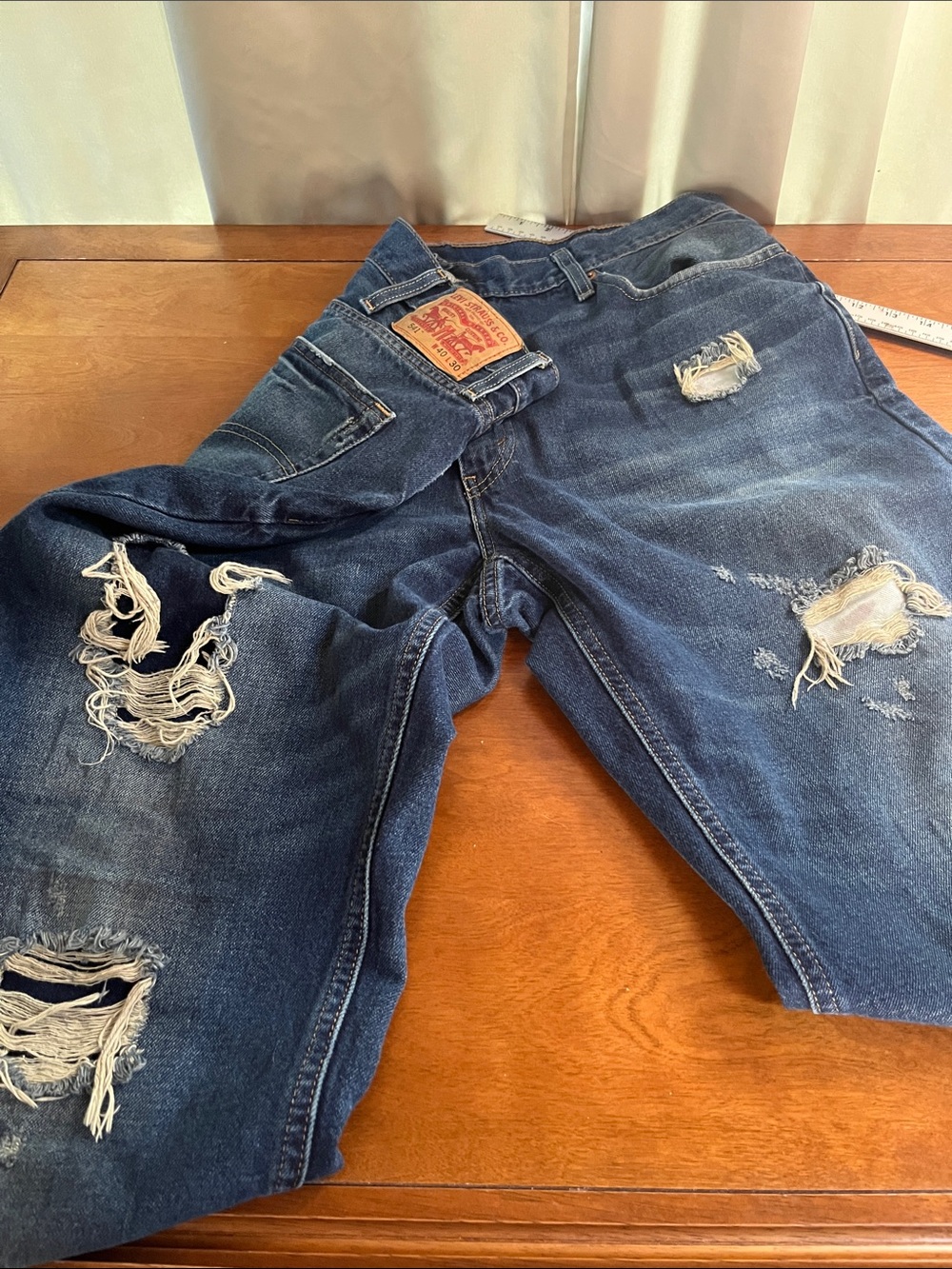 Levi's 541 Jeans in Indigo Blue with Distressing Athletic Fit
